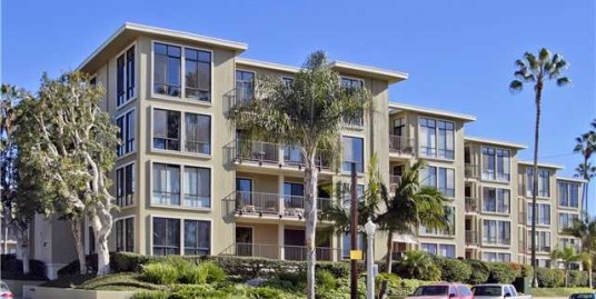 8110 El Paseo Grande 104, La Jolla CA 92037