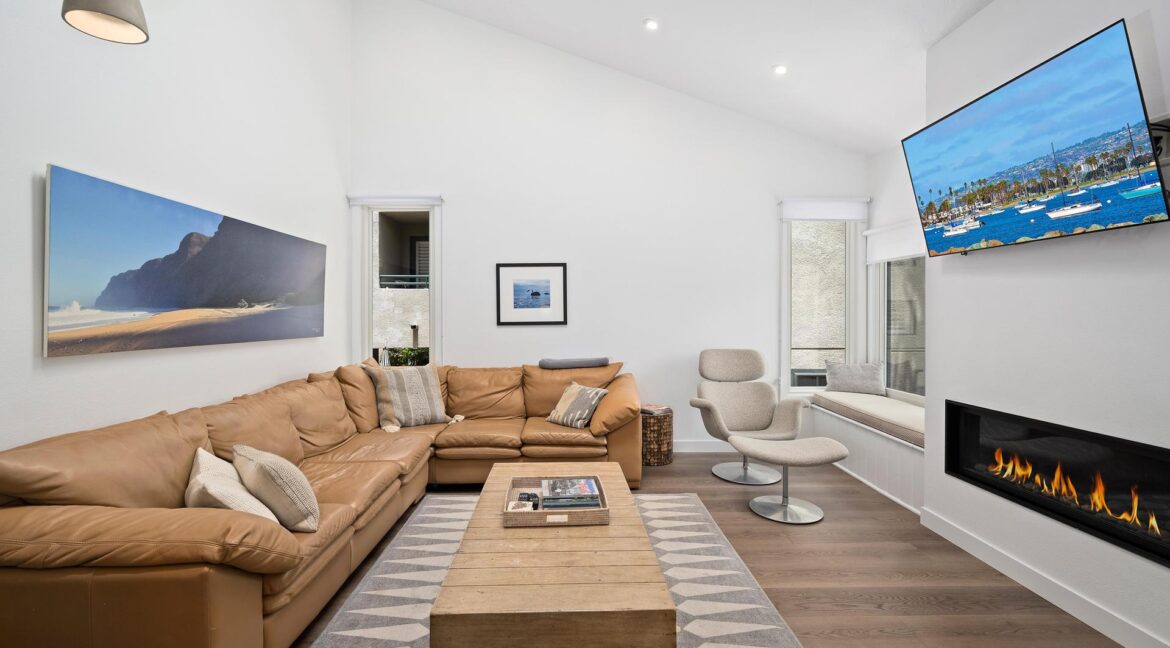 8126 Camino del Sol-08