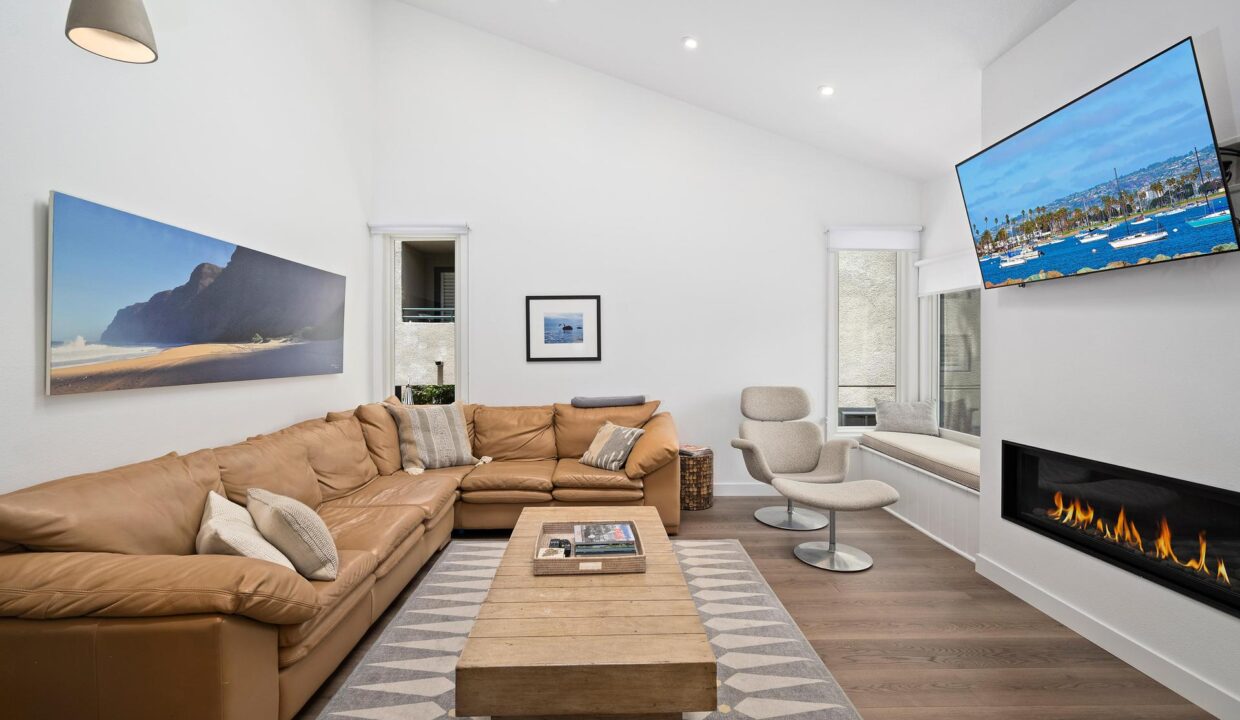 8126 Camino del Sol-08
