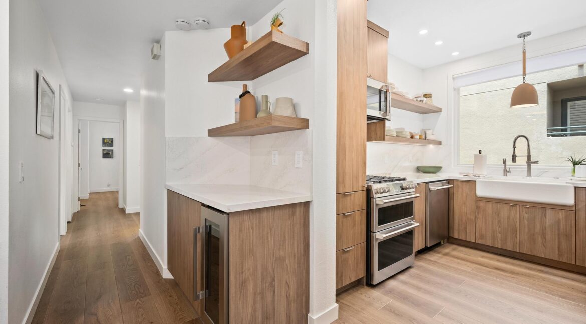 8126 Camino del Sol-11