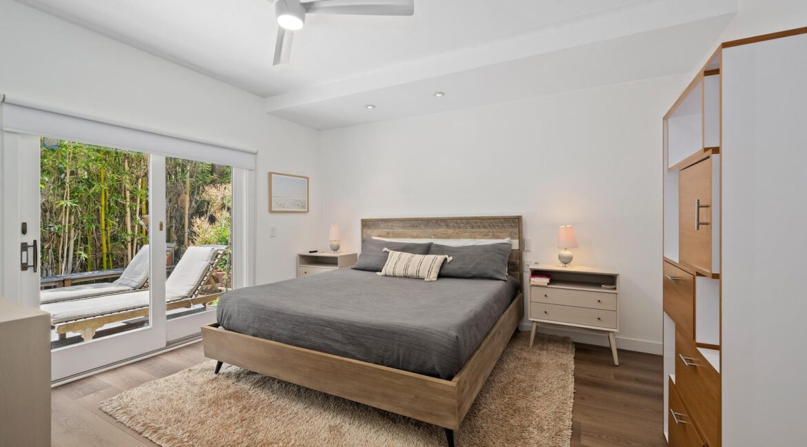 8126 Camino del Sol-20