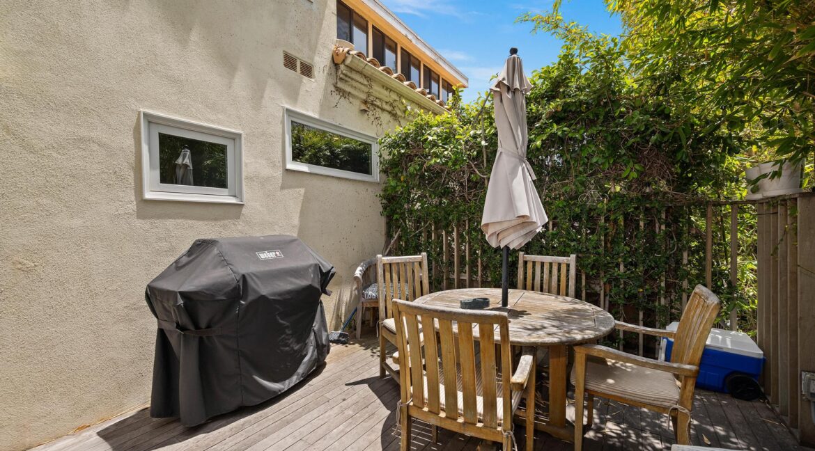 8126 Camino del Sol-26