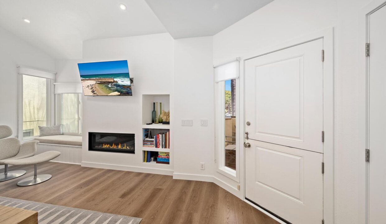 8126 Camino del Sol-31