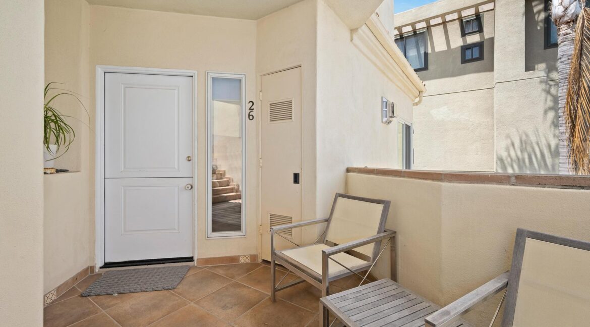 8126 Camino del Sol-32