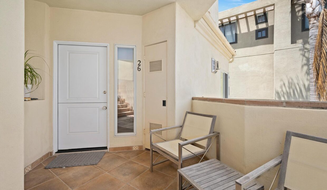 8126 Camino del Sol-32