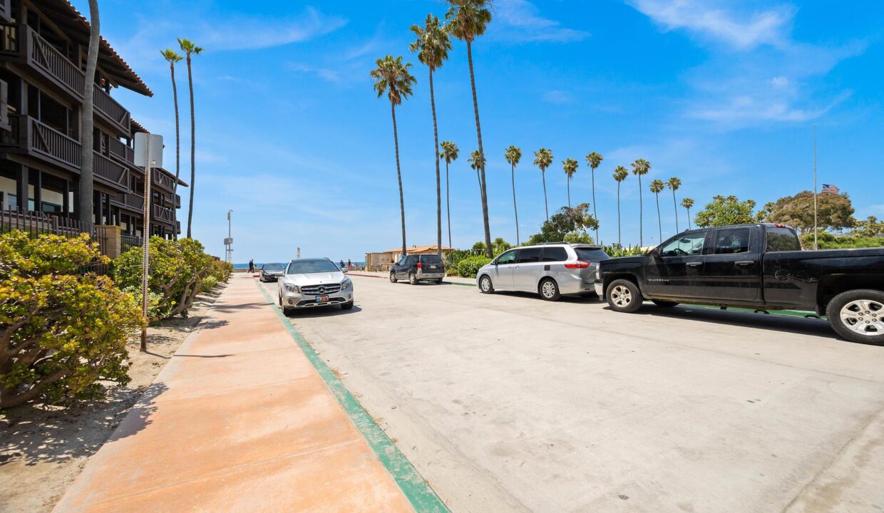 8126 Camino del Sol-37