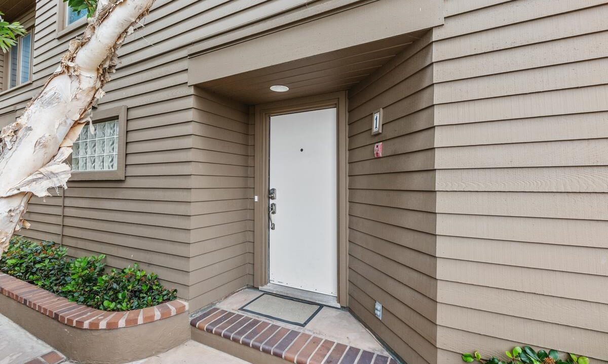 350 Prospect St #1, La Jolla, CA 92037
